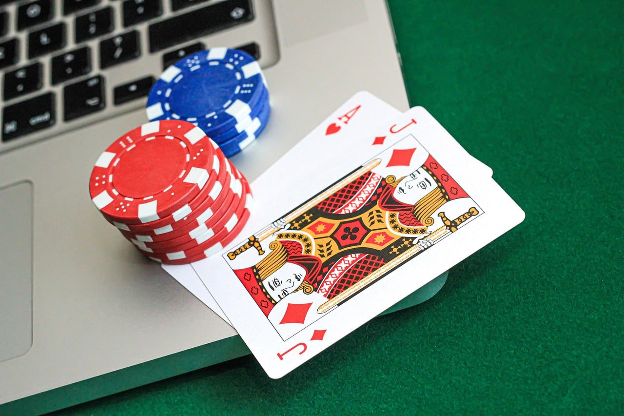Perbandingan tampilan jelas untuk situs hiburan